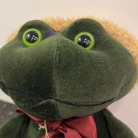 Boyd VTG  Plush Holiday Musical Frog Plays We Wish You A Merry Christmas - Picture 3 of 9